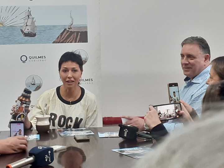 Con medios locales, Mayra repitió que "Ceci Soler representa un proyecto de trabajo"