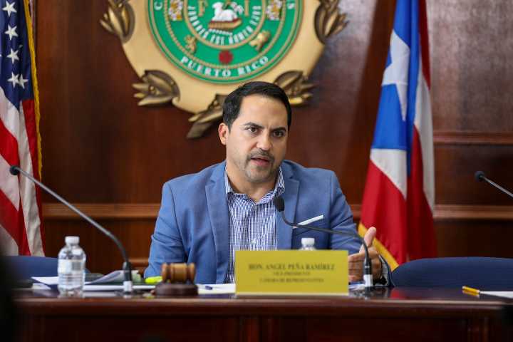 Cámara aprueba extender licencias de maternidad y paternidad