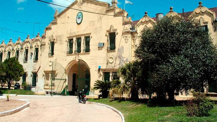 Ordenaron la prisión preventiva de 13 personas acusadas de vender drogas en las cárceles de Coronda y Las Flores