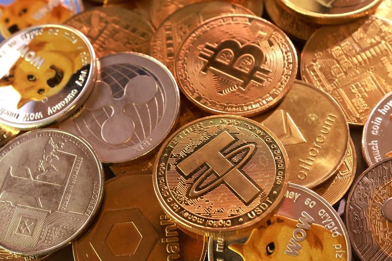 Exclusive-France threatens to block crypto licence 'passporting' in EU regulatory fight