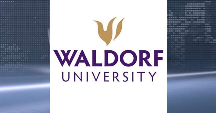 Students vie for big scholarships in Waldorf writing contest