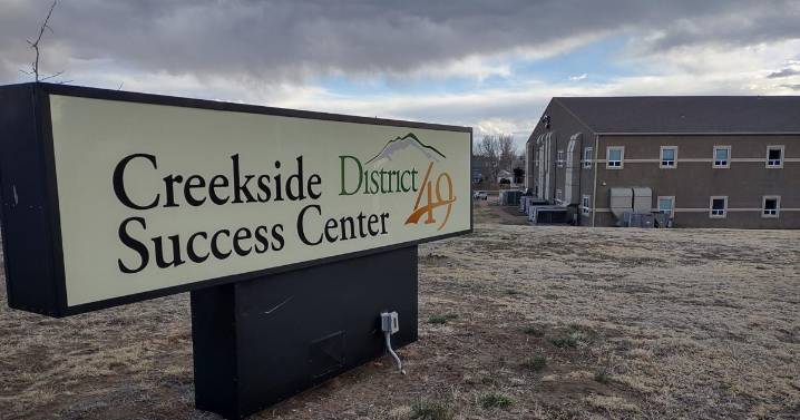 D-49's board of education discusses new facility
