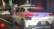 ‘No driver, no hands, no clue’: California cops pull over robot taxi; left scratching heads on who to ticket