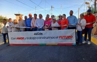 Entrega Alcalde pavimentación