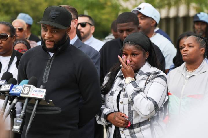 Families of teens shot at Douglass Park pool sue Park District