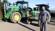 Un agricultor de Mugardos ante los destrozos del jabalí: « Arruináronme o ano»