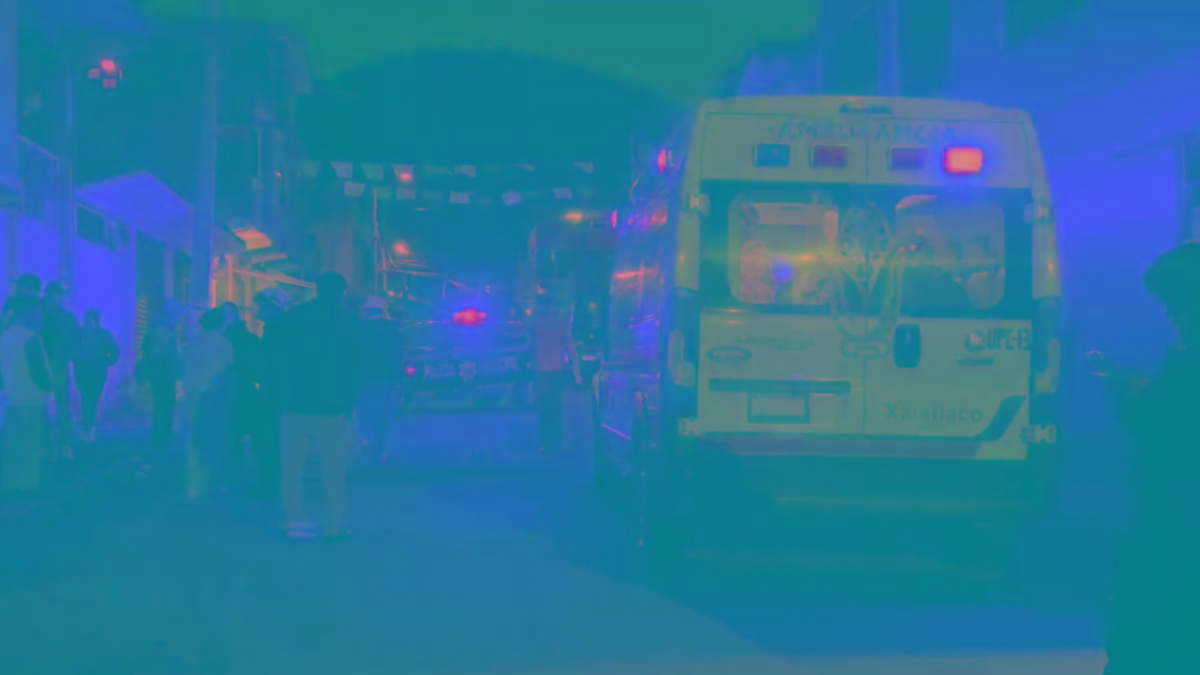 Balacera en tianguis de Xalatlaco deja cinco muertos; linchan a presunto agresor