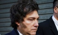 "Repudiable": Milei cargó contra un grupo de estudiantes que cantaba canciones antisemitas