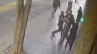 Intento de robo piraña en Recoleta: alerta por banda que arrinconó a un joven