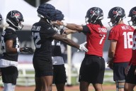 Deadspin | AFC South Primer: Houston on high; QB carousel spins for Colts, Titans