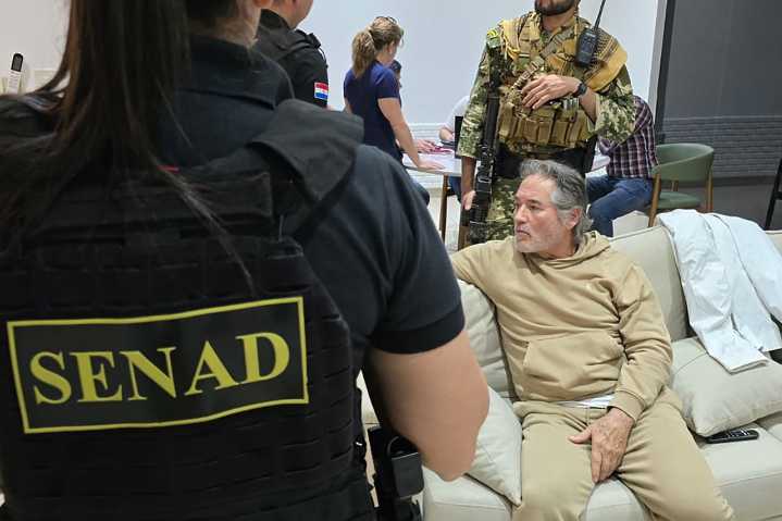 Llega a México Hernán Bermúdez, presunto líder de La Barredora