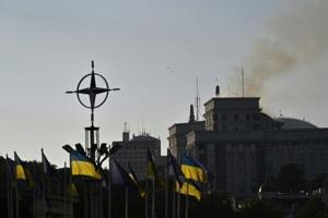 Russia hits seat of Ukraine government in war’s biggest air attack