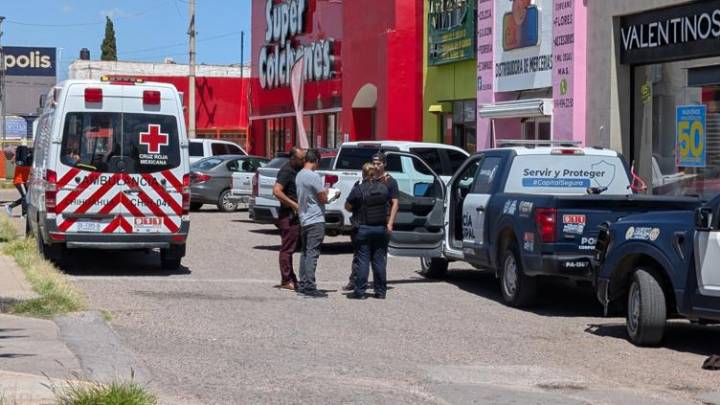Asaltan puesto de burritos en Plaza Vallarta y huyen en bicicleta