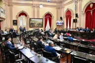 Legislatura salteña | Los senadores homenajearon a los maestros en su día criticando a Milei
