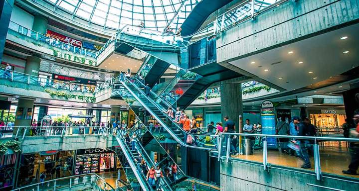 Fijación del precio del estacionamiento en los centros comerciales
