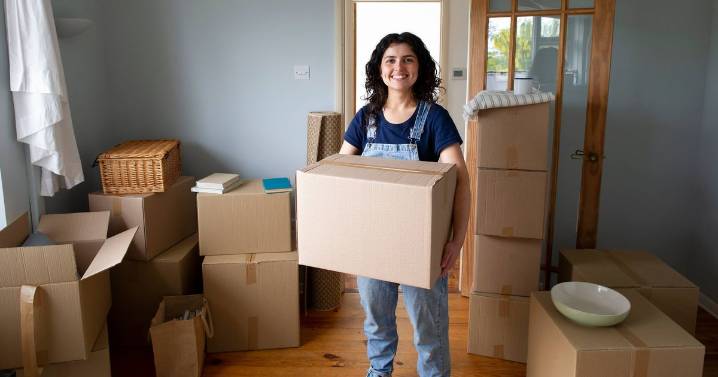 Mortgage broker shares 8 things you must do when moving into a new home