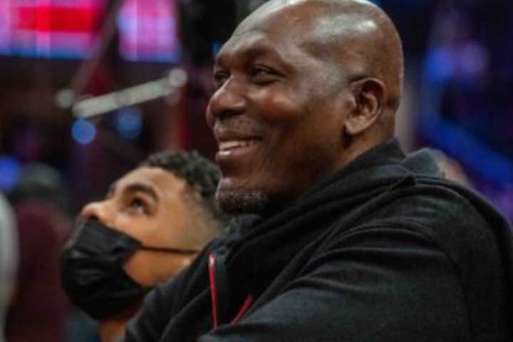 Hakeem Olajuwon’s Kids: All About His 5 Kids Explored Get to know everything about Hakeem Olajuwon and his kids—their ages, schools, education, careers, and current pursuits. Harshita Saxena 17 hrs ag