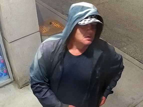 Police seek to identify suspect in southeast Calgary vehicle arson