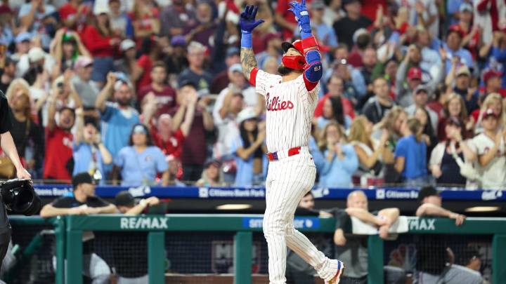 Phillies unaware of playoff seeding but gear up for October