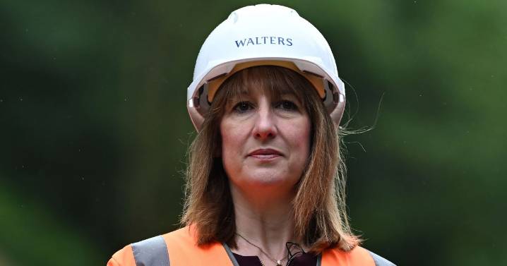 Labour looking at new round of DWP benefit cuts in Chancellor's Autumn Budget