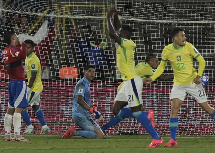 Brasil, ya clasificado al Mundial, recibirá a un eliminado Chile por la 17ª fecha