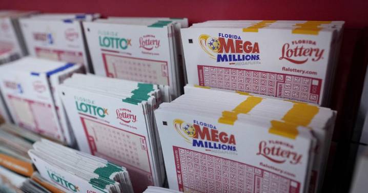 What are the 10 largest US lottery jackpots ever won?