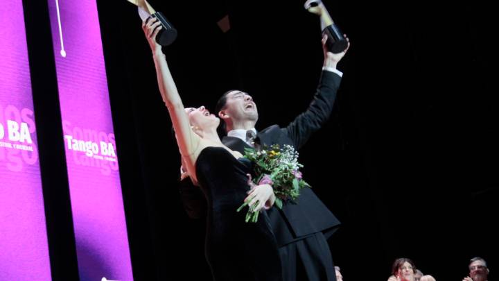 Diego Ortega y Aldana Silveyra, campeones mundiales de tango en categoría Pista