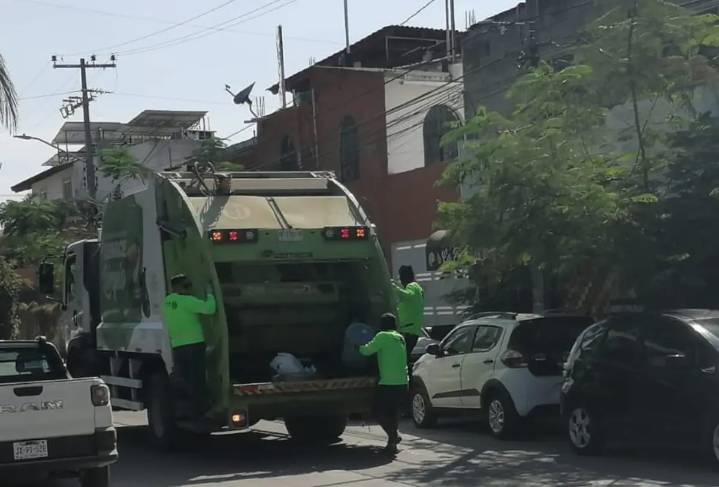 Hoy 16 de septiembre sí habrá recolección de basura en Puerto Vallarta