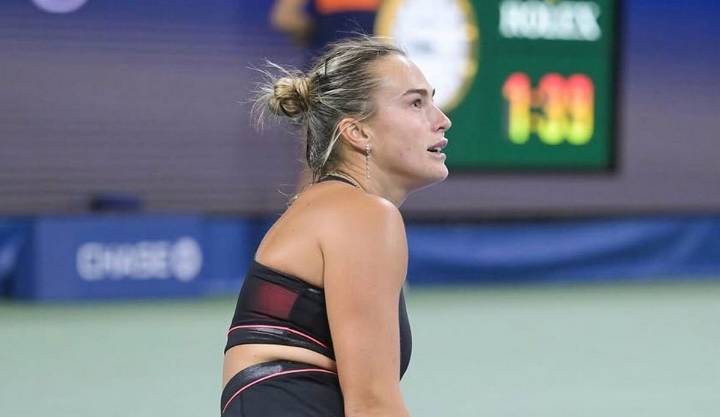Aryna Sabalenka Speaks Out on Father’s Tragic Death After Historic US Open Win: “Very Depressed” Despite becoming a four-time slam queen, World No.1 Aryna Sabalenka gets emotional while remembering a 