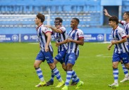 Javi Cueto vuelve de doblete en el Real Avilés