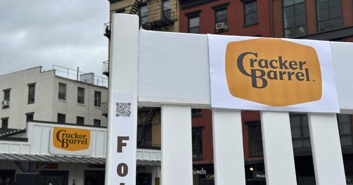 Cracker Barrel expects weaker sales and restaurant traffic after logo controversy