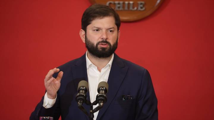 Boric por fallida compra de la casa Allende: "Jamás nadie me informó de la inhabilidad"
