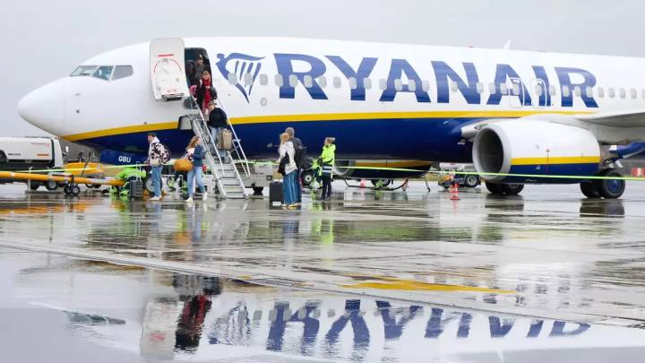 "Nos aísla aún más": la España regional teme un duro revés al turismo y al empleo por la suspensión de vuelos de Ryanair