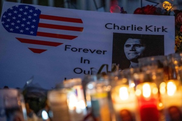 Sigue en directo el funeral de Charlie Kirk al que asisten Trump y Vance