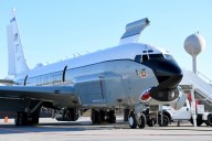 El imponente avión espía RC-135U es una insignia de la Fuerza Aérea de Estados Unidos que el gobierno de Venezuela acusa de espiar ese país