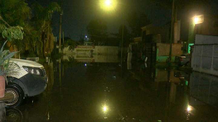 Inundaciones en Villa Fontana Dejan Daños en Calles y Casas de Tlaquepaque