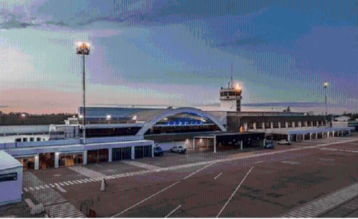 Cierra el aeropuerto de Rosario: los motivos