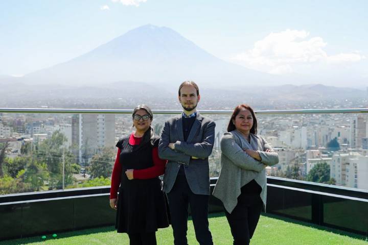 UCSM inició diplomados en inteligencia artificial a sus docentes y especialistas en ingeniería en ingeniería