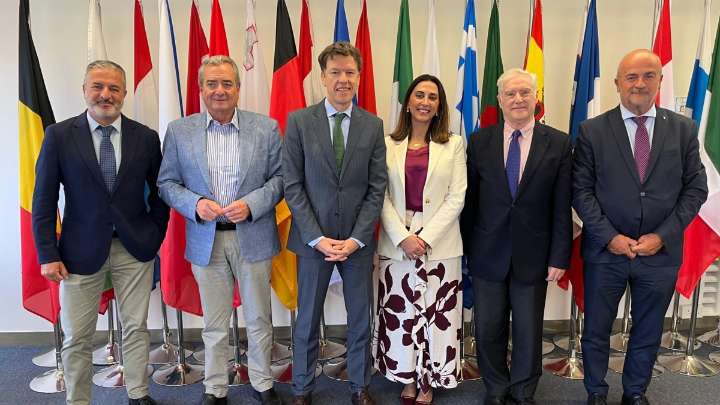 La consejería de Agricultura impulsa la defensa de los productos regionales en Hong Kong