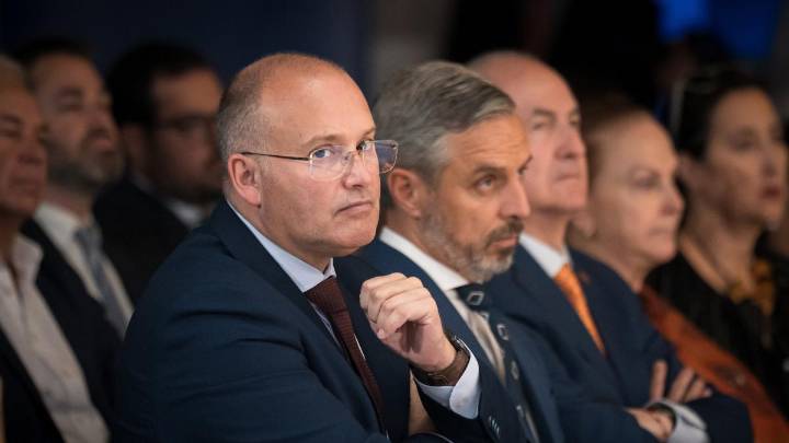 El PP plantea limitar las ayudas sociales a los inmigrantes para evitar un “efecto llamada”