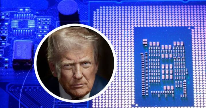 Trump estudia imponer aranceles a dispositivos electrónicos extranjeros, aseguran fuentes