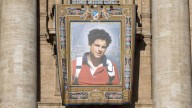 El Papa León XIV proclama al primer santo milenial: Carlo Acutis, el 'influencer de Dios'