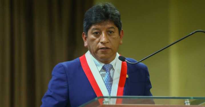 Defensor del Pueblo presenta demanda de inconstitucionalidad contra la Ley de Amnistía