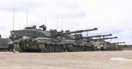 World War 3 'now inevitable' as Russia 'has little to deter it from taking on the West'