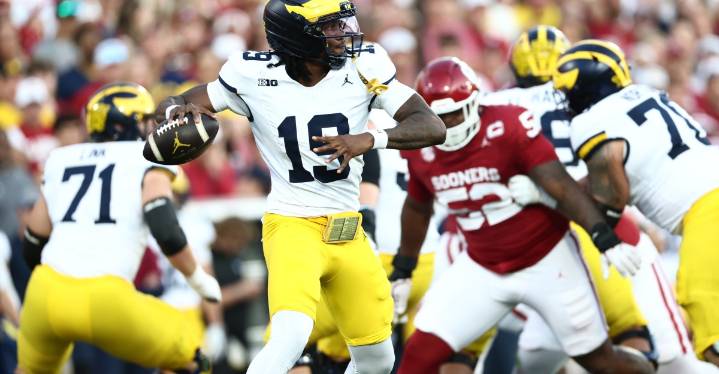 Sherrone Moore evaluates Bryce Underwood’s performance vs Oklahoma