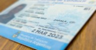 Manejaba de todo: echaron a un estatal de Zapala por manipular el sistema de licencias de conducir