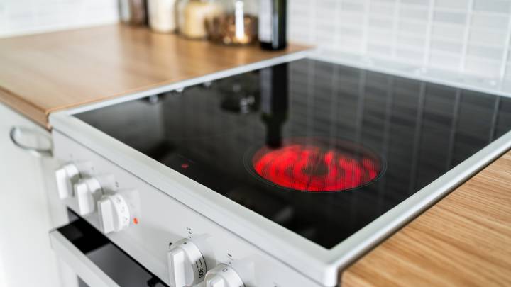 How To Clean A Burnt Stovetop With One Unusual Hack (No Scrubbing Needed)