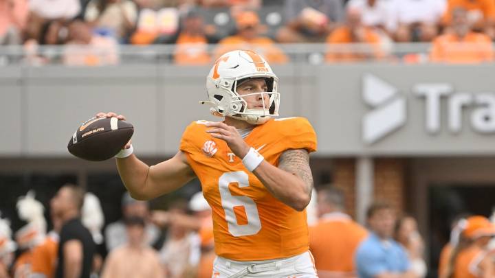 How to watch college football free live stream today: No. 6 Georgia Bulldogs vs. No. 15 Tennessee Volunteers