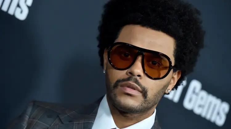 The Weeknd rompe récord con 'Blinding Lights': 5 mil millones en Spotify