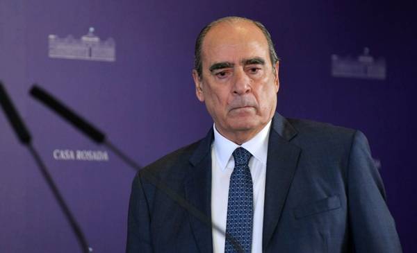 El Gobierno reconoció que el salvataje de EEUU puede no llegar